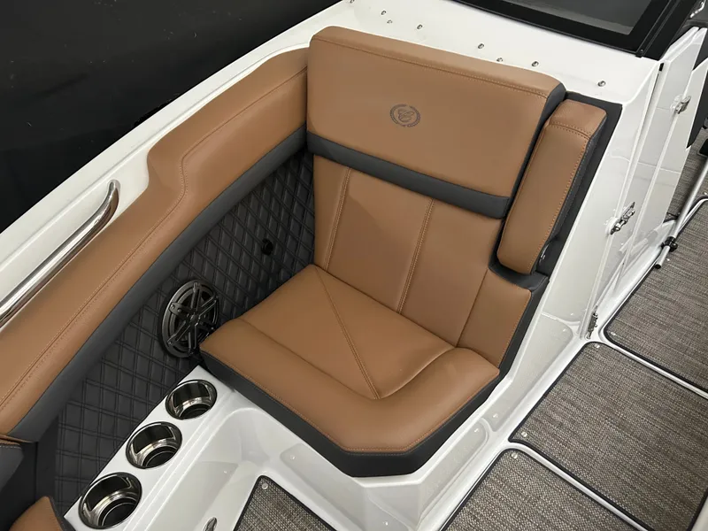 Slide: The Image of Luxurious seating in 2024 Cobalt R6 boat with brown leather. - 5
