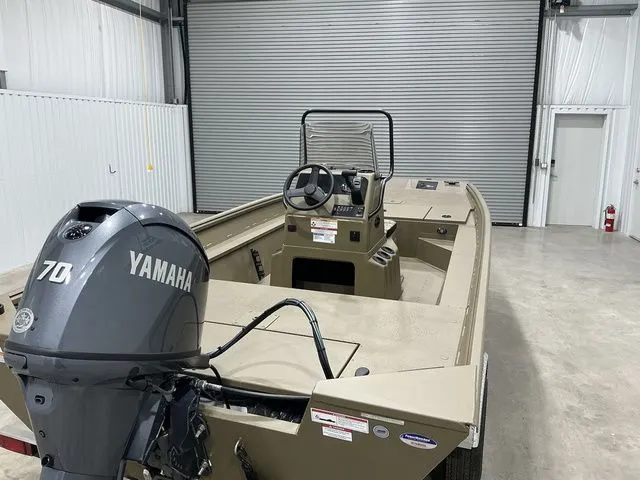 Slide: The Image of G3 Gator Tough 17 CC 2026 - 17