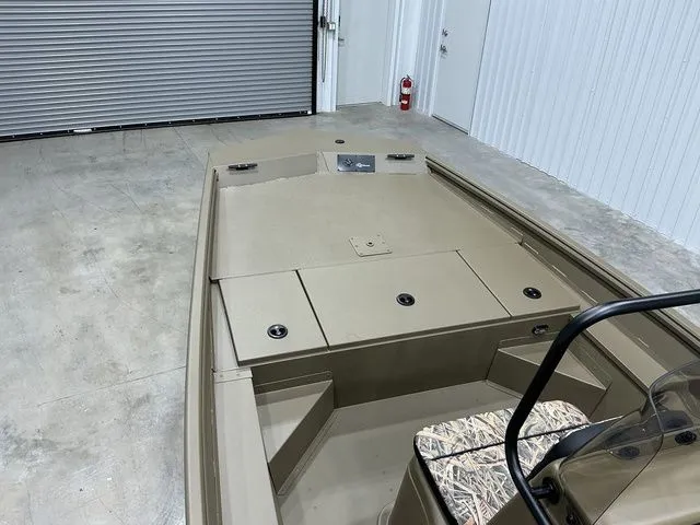 Slide: The Image of G3 Gator Tough 17 CC 2026 - 12