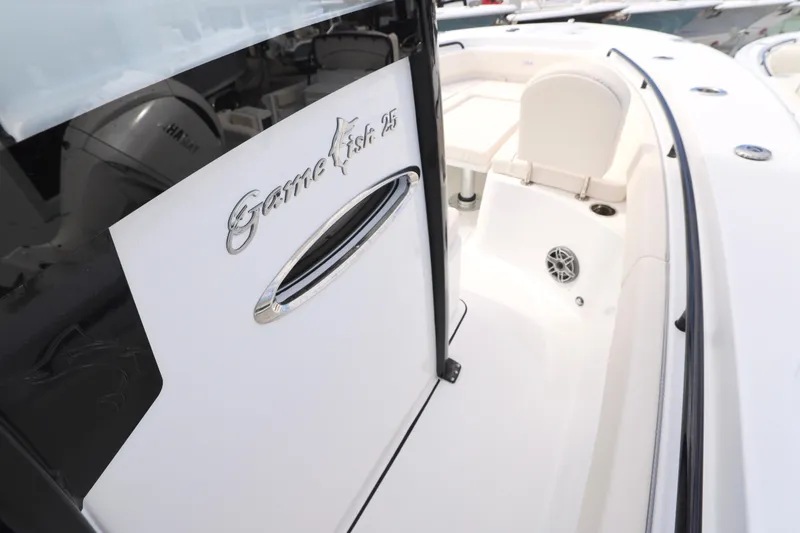 Slide: The Image of Sea Hunt Gamefish 25 boat interior, model year 2026. - 19