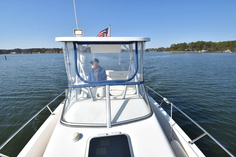 Slide: The Image of Shamrock 246 Adventurer 2007 - 16