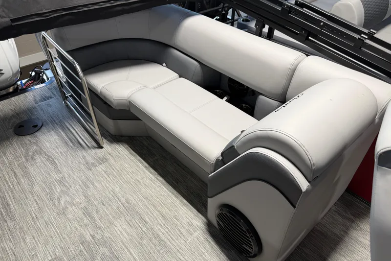 Slide: The Image of Luxurious seating on 2026 Bentley Pontoons Elite 223 Admiral, featuring sleek design and comfort. - 13