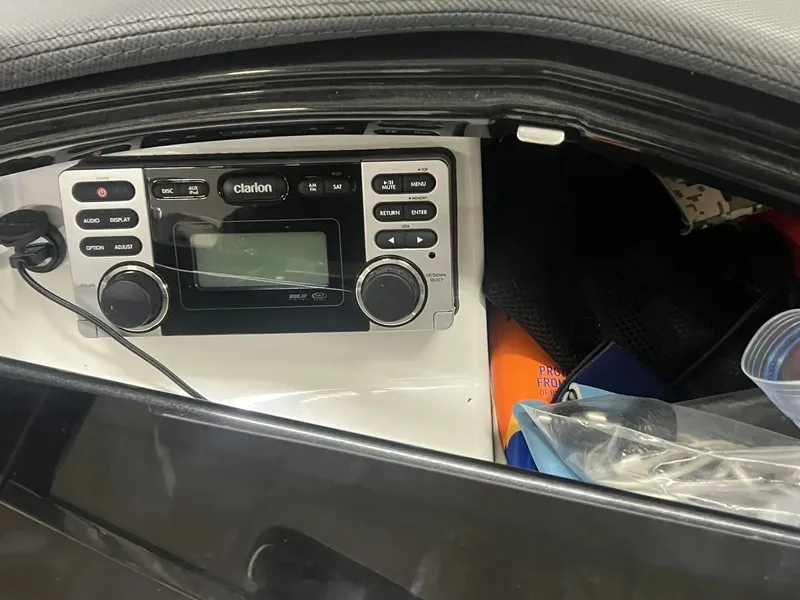 Slide: The Image of Tigé Z3 2013 - 18