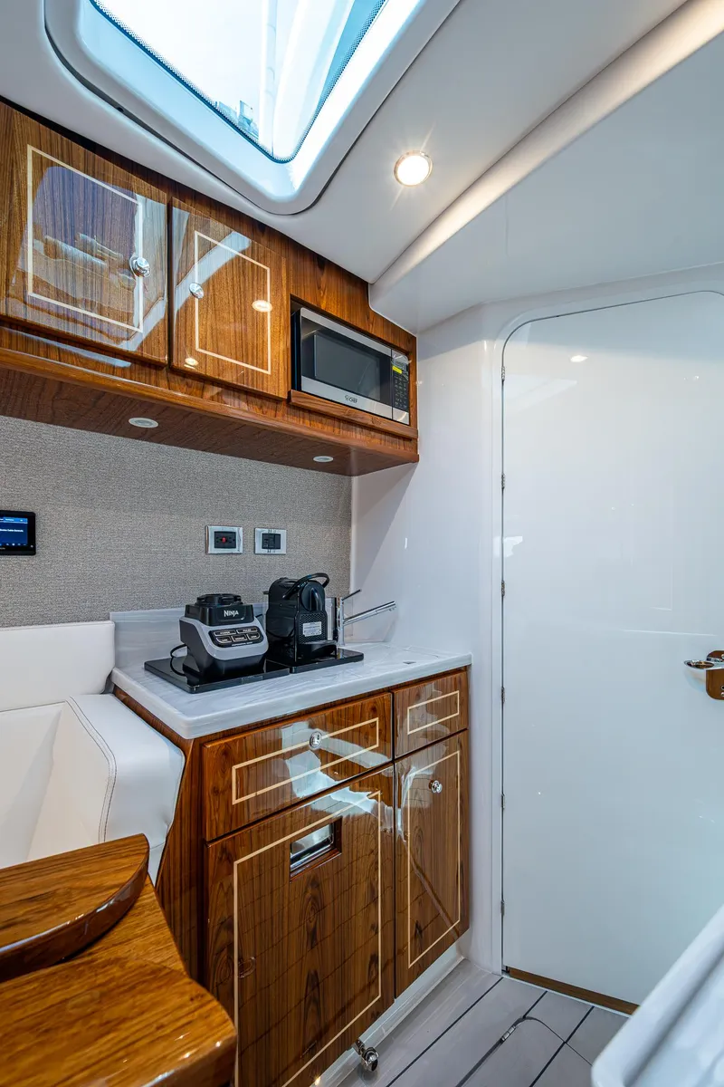 Slide: The Image of HCB 48 Campeon 2025 - 57