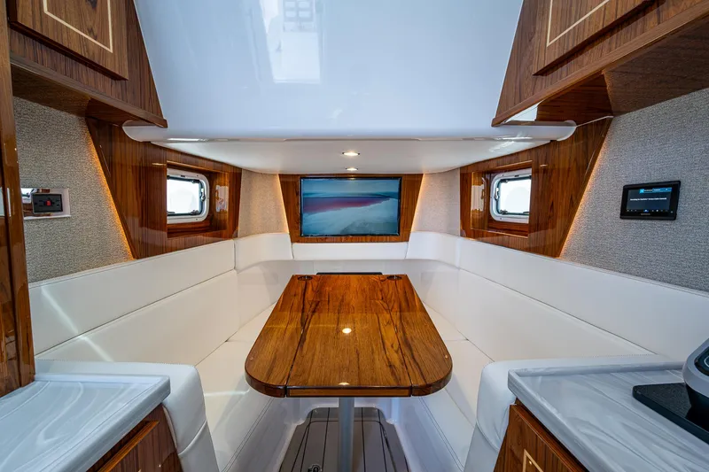 Slide: The Image of HCB 48 Campeon 2025 - 58