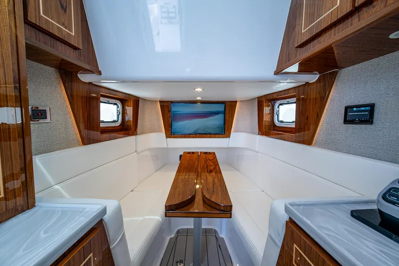 Slide: The Image of HCB 48 Campeon 2025 - 59