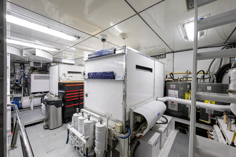 Slide: The Image of Engine room of 2003 Cheoy Lee Trideck yacht with machinery and equipment. - 71