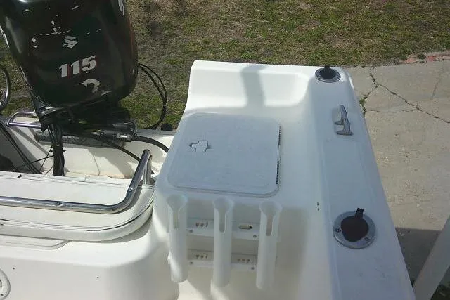 Slide: The Image of 2010 Sea Fox 187 Center Console boat with Suzuki 115 outboard motor. - 15