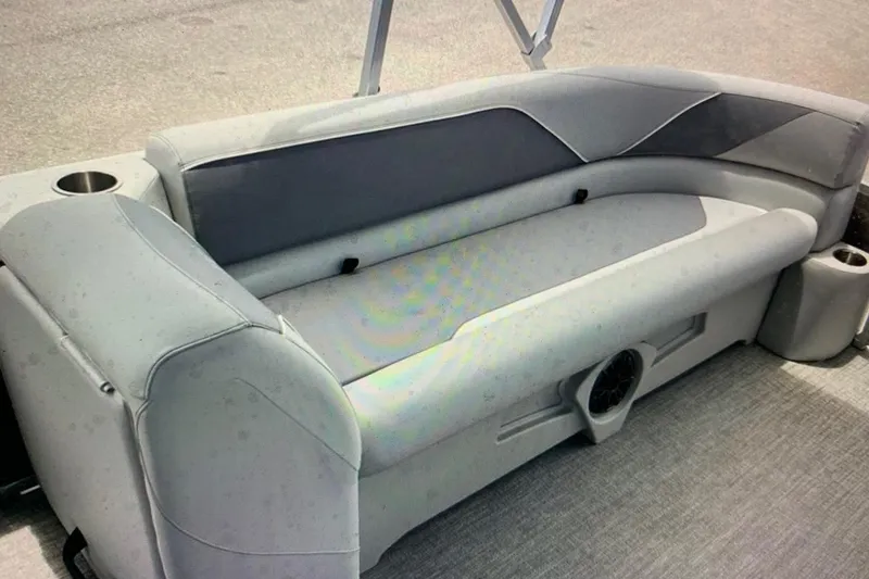 Slide: The Image of Luxurious seating on 2025 Avalon 2585 Venture High Performance Quad Lounge boat. - 6