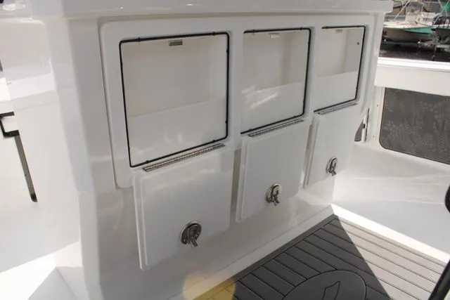 Slide: The Image of Crevalle 24 HCO 2024 - 18