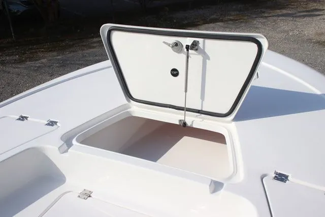 Slide: The Image of Tidewater Bay Max 2110 2026 - 12