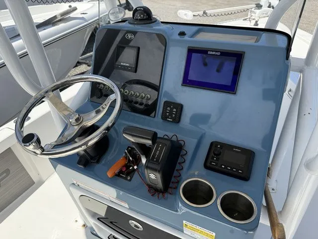 Slide: The Image of Sea Pro 228 Bay Boat 2023 - 11