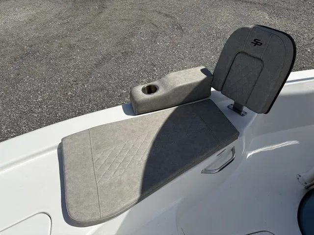 Slide: The Image of Sea Pro 228 Bay Boat 2023 - 15