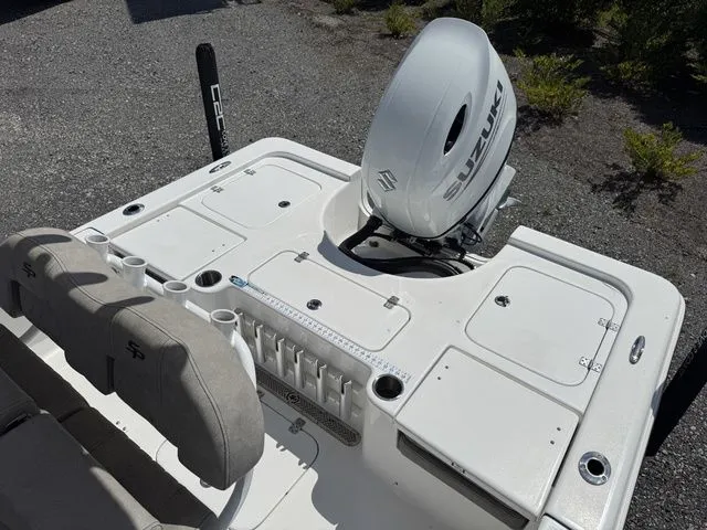 Slide: The Image of Sea Pro 228 Bay Boat 2023 - 9