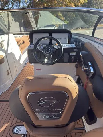 Slide: The Image of Crownline Boats 298 SS 2026 - 10