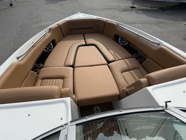 Slide: The Image of Crownline Boats 298 SS 2026 - 14