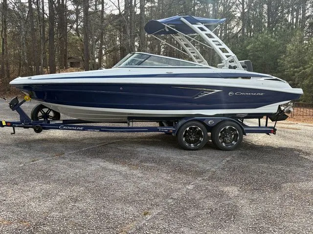 The Image of Crownline Boats 240 SS 2026 - 1