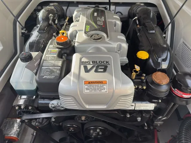 Slide: The Image of Crownline Boats SS Series 278SS 2026 - 14