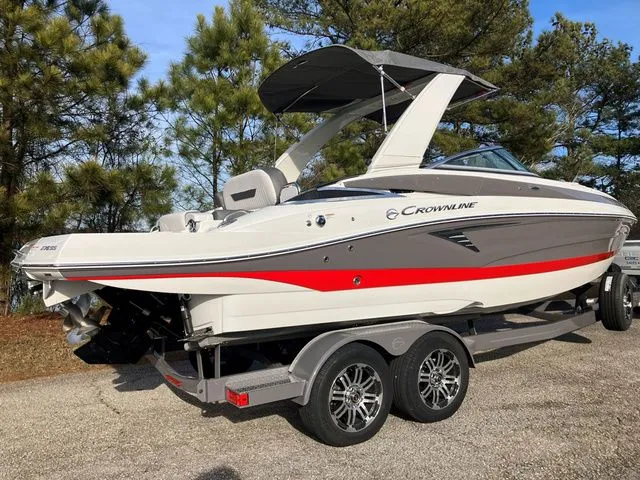 Slide: The Image of Crownline Boats SS Series 278SS 2026 - 4