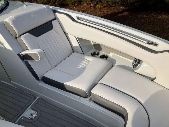 Slide: The Image of Crownline Boats SS Series 278SS 2026 - 9