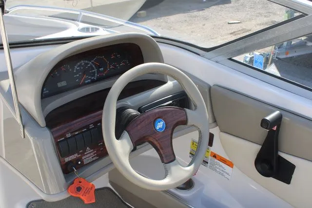 Slide: The Image of Four Winns 190 Horizon 1998 - 6