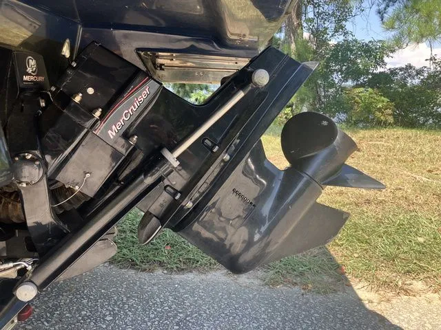 Slide: The Image of Sea Ray 210 SLX 2013 - 22