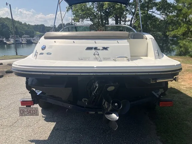 Slide: The Image of Sea Ray 210 SLX 2013 - 7