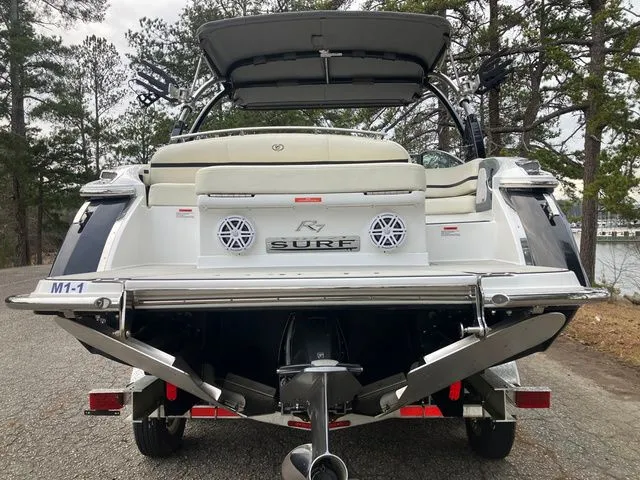 Slide: The Image of Cobalt R7 Surf 2021 - 7