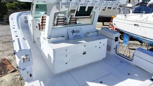 Slide: The Image of HCB 48 Campeon 2026 - 11