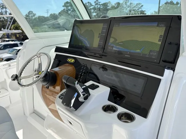 Slide: The Image of HCB 48 Campeon 2026 - 18