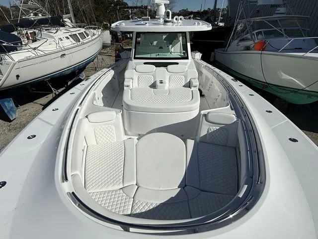 Slide: The Image of HCB 48 Campeon 2026 - 22