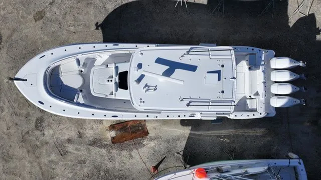 Slide: The Image of HCB 48 Campeon 2026 - 4