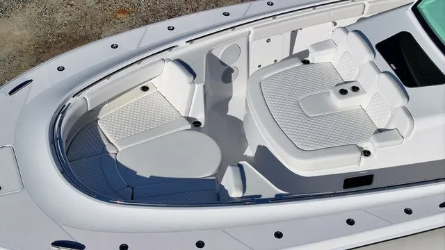 Slide: The Image of HCB 48 Campeon 2026 - 9