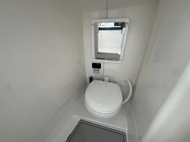 Slide: The Image of Sea Fox Traveler 268 T 2026 - 17