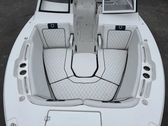 Slide: The Image of Sea Fox Traveler 268 T 2026 - 19