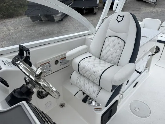 Slide: The Image of Sea Fox Traveler 268 T 2026 - 21