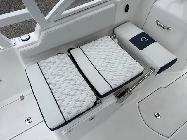 Slide: The Image of Sea Fox Traveler 268 T 2026 - 23