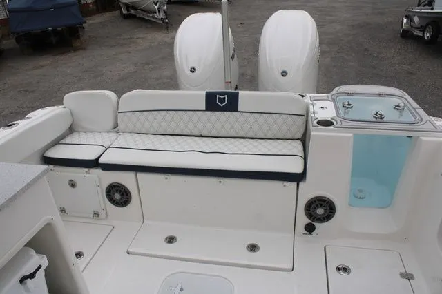 Slide: The Image of Sea Fox Traveler 268 T 2026 - 7