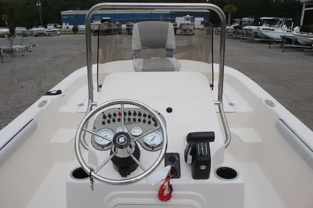 Slide: The Image of Carolina LS Series 19LS 2025 - 10