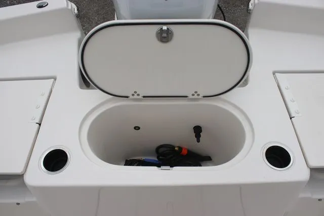 Slide: The Image of Carolina LS Series 19LS 2025 - 8