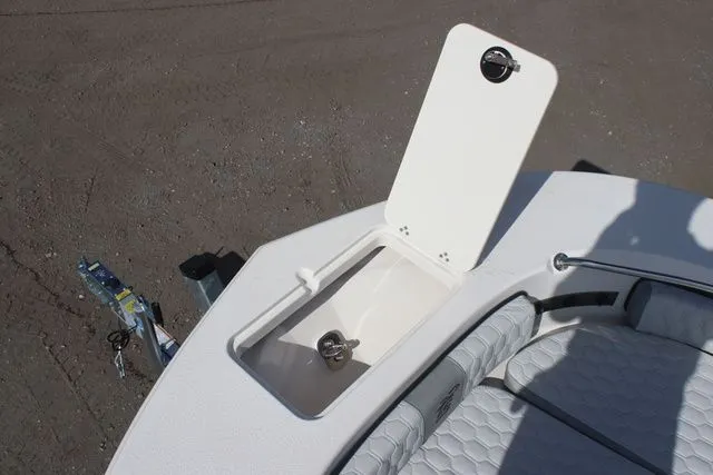 Slide: The Image of Carolina Ultra Elite Series 24 2025 - 15