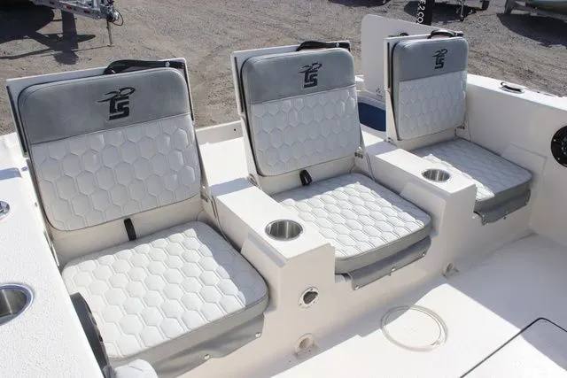 Slide: The Image of Carolina Ultra Elite Series 24 2025 - 9