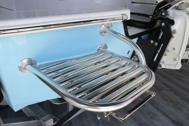 Slide: The Image of East Cape 25 Hybrid 2025 - 36