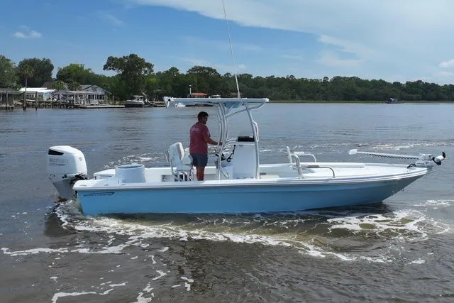 Slide: The Image of East Cape 25 Hybrid 2025 - 39