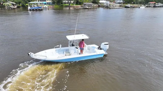 Slide: The Image of East Cape 25 Hybrid 2025 - 40