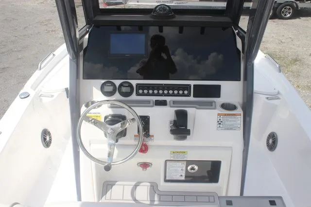 Slide: The Image of Sea Fox 231 Bay Fox 2025 - 21