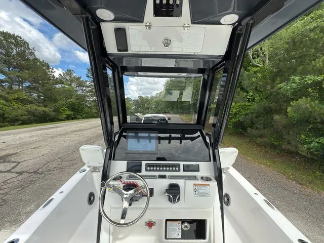 Slide: The Image of Sea Fox 251 Bay Fox 2025 - 10