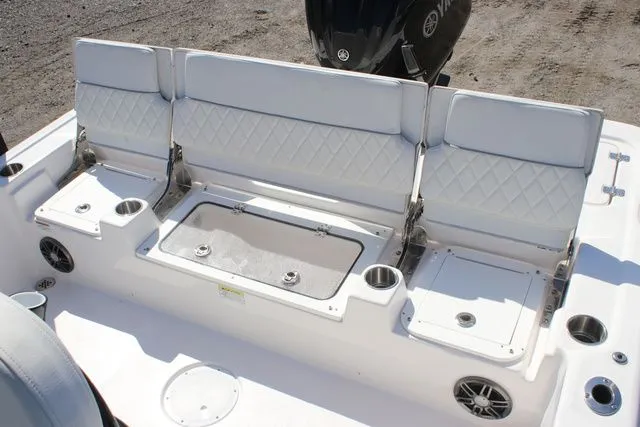 Slide: The Image of Sea Fox 251 Bay Fox 2025 - 17