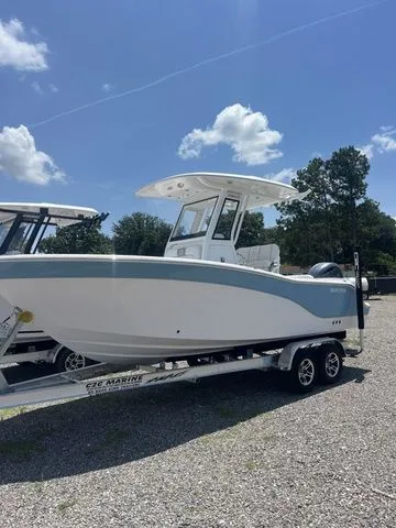 Slide: The Image of Sea Fox 228 Commander 2026 - 14