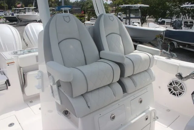 Slide: The Image of Sea Fox 288 Commander 2026 - 10